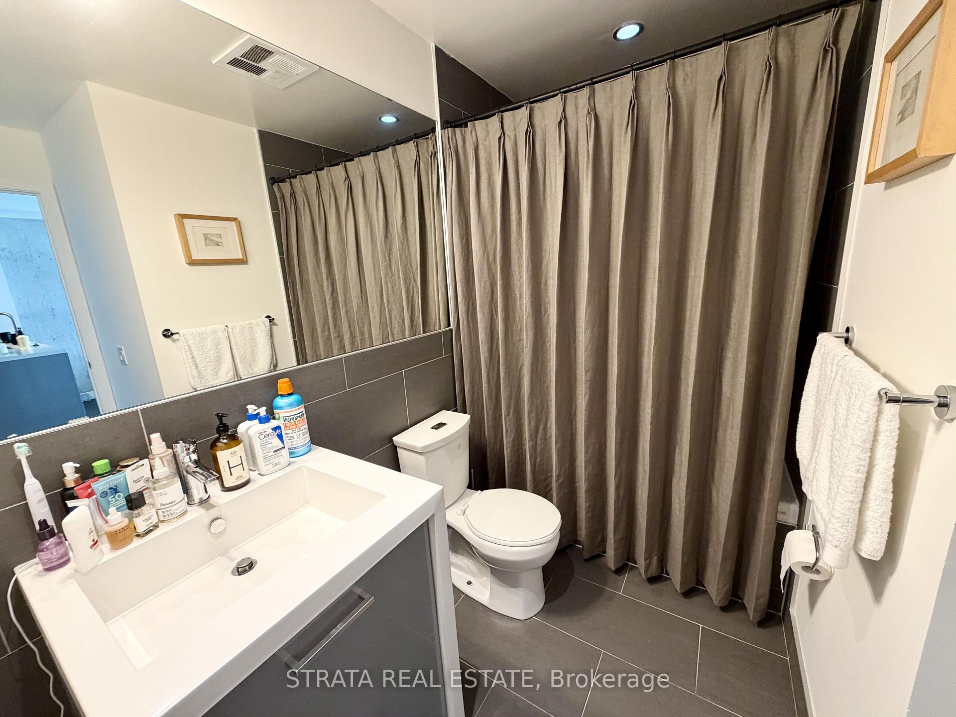 Photo 12 of Unit 606, 1201 Dundas Street E, Toronto, South Riverdale — HOMEH