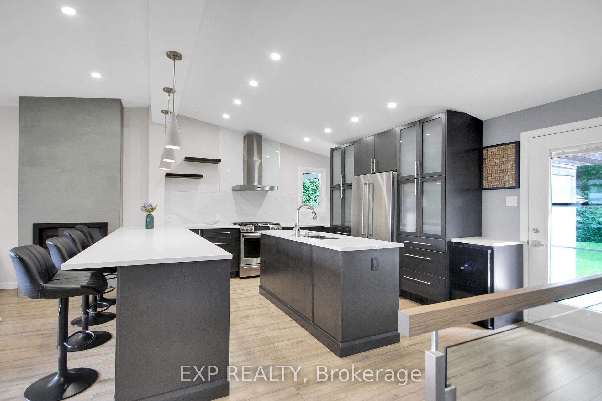 Photo 8 of 1447 Maxime Street, Ottawa, Pineview — HOMEH