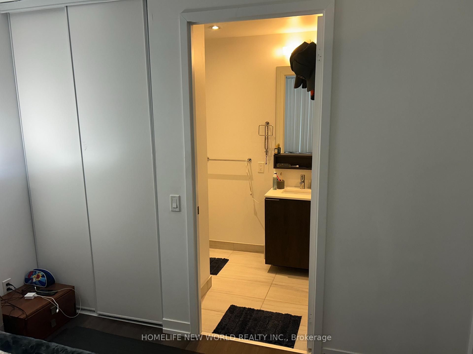 Photo 16 of Unit 4607, 950 Portage Parkway, Vaughan, Vaughan Corporate Centre — HOMEH