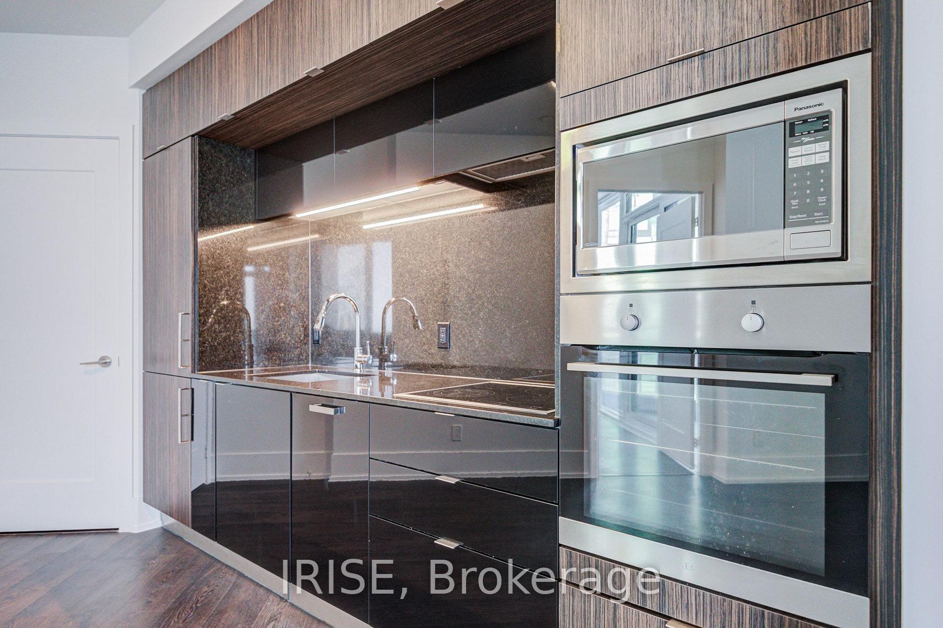 Photo 7 of Unit PH13, 1 Edgewater Drive, Toronto, Waterfront Communities — HOMEH