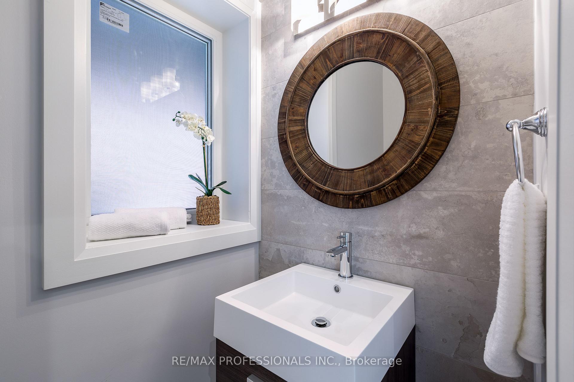 Photo 11 of 546 Beresford Avenue, Toronto, Runnymede-Bloor West Village — HOMEH