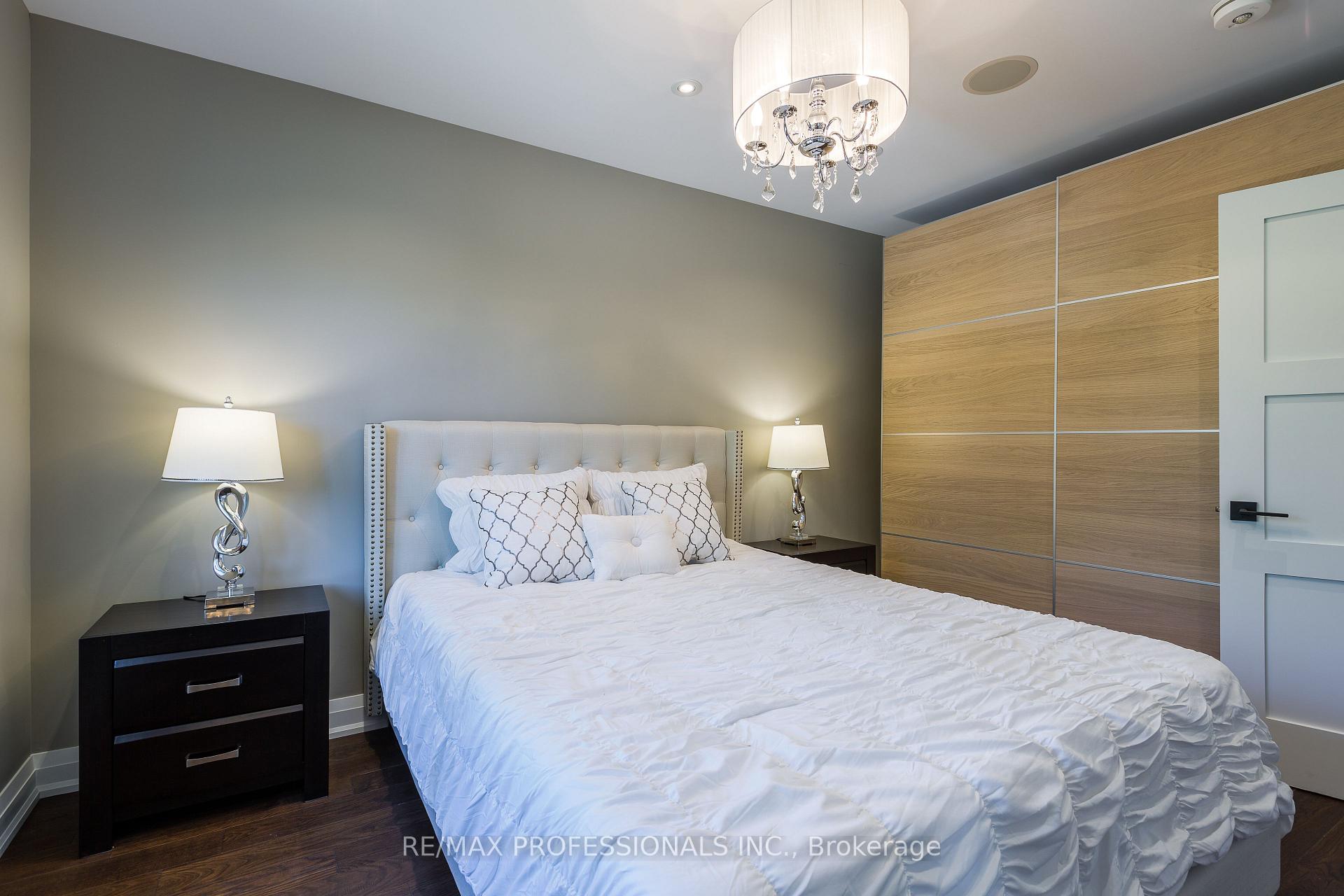 Photo 13 of 546 Beresford Avenue, Toronto, Runnymede-Bloor West Village — HOMEH