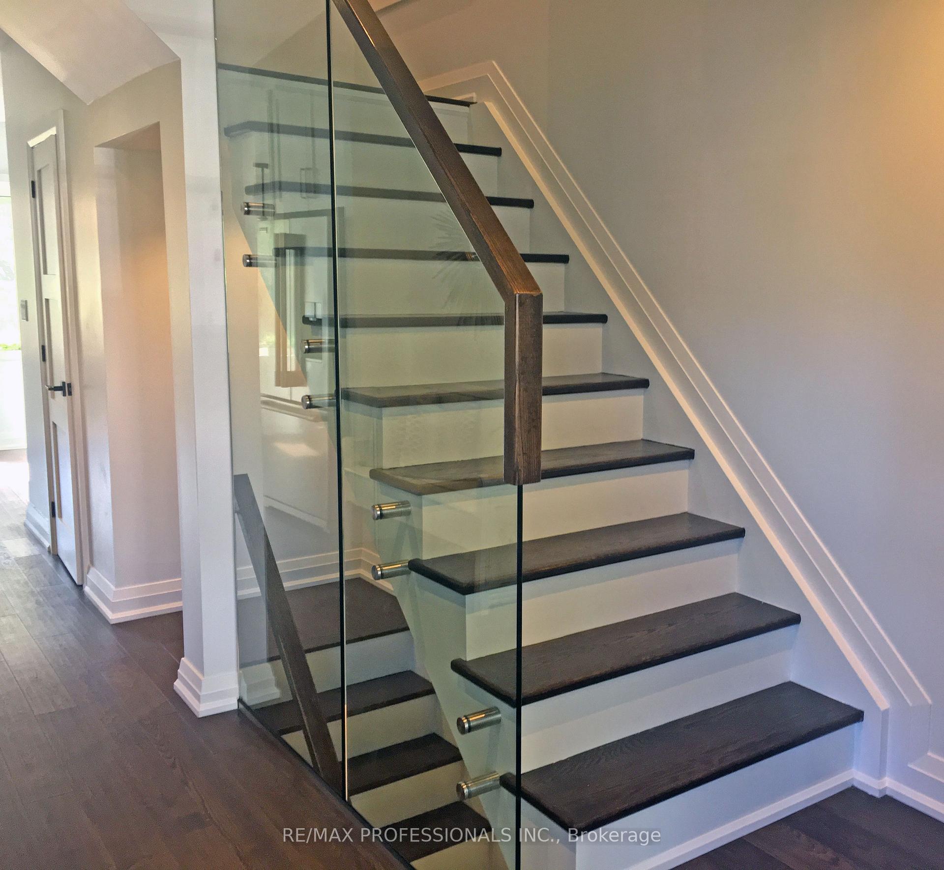Photo 24 of 546 Beresford Avenue, Toronto, Runnymede-Bloor West Village — HOMEH