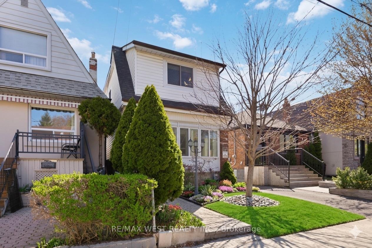 Photo 1 of 79 King Edward Avenue, Toronto, Woodbine-Lumsden — HOMEH