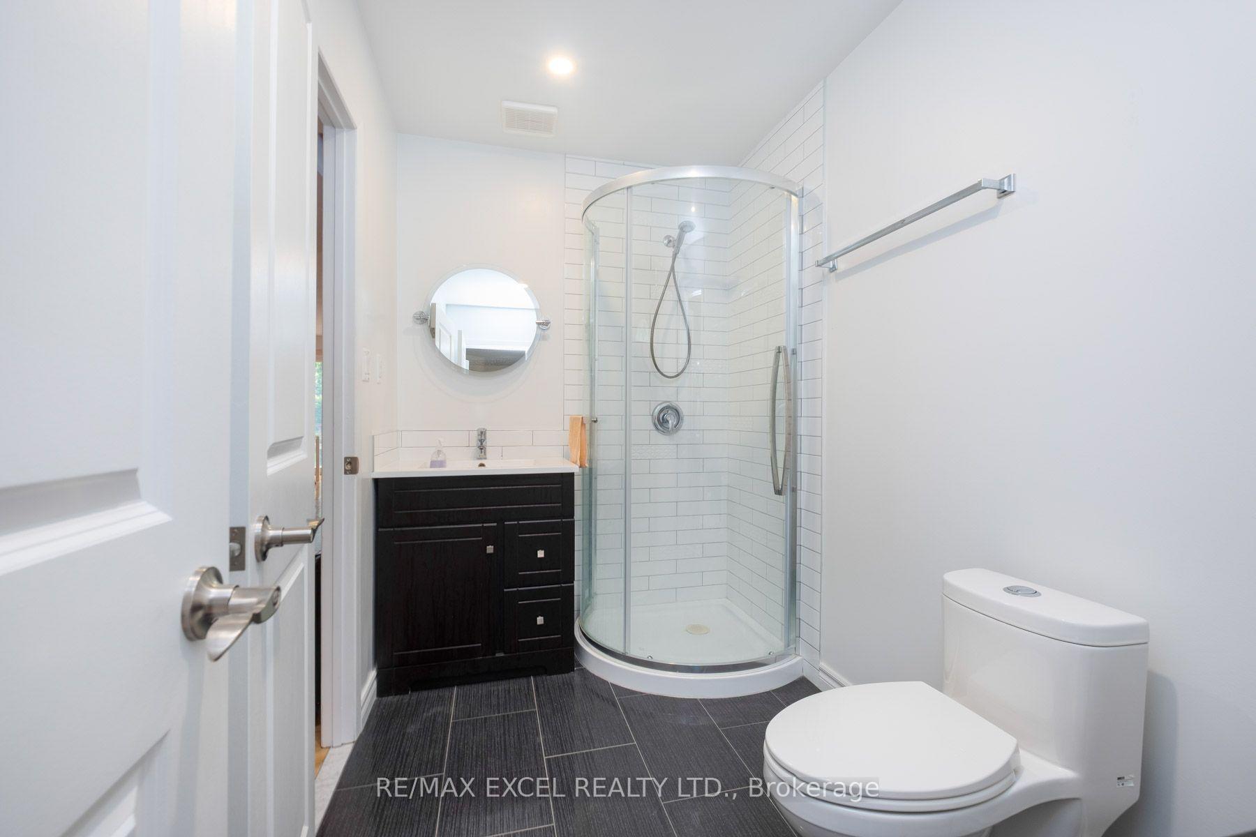 Photo 7 of 68 Applegate Crescent, North York, Hillcrest Village — HOMEH
