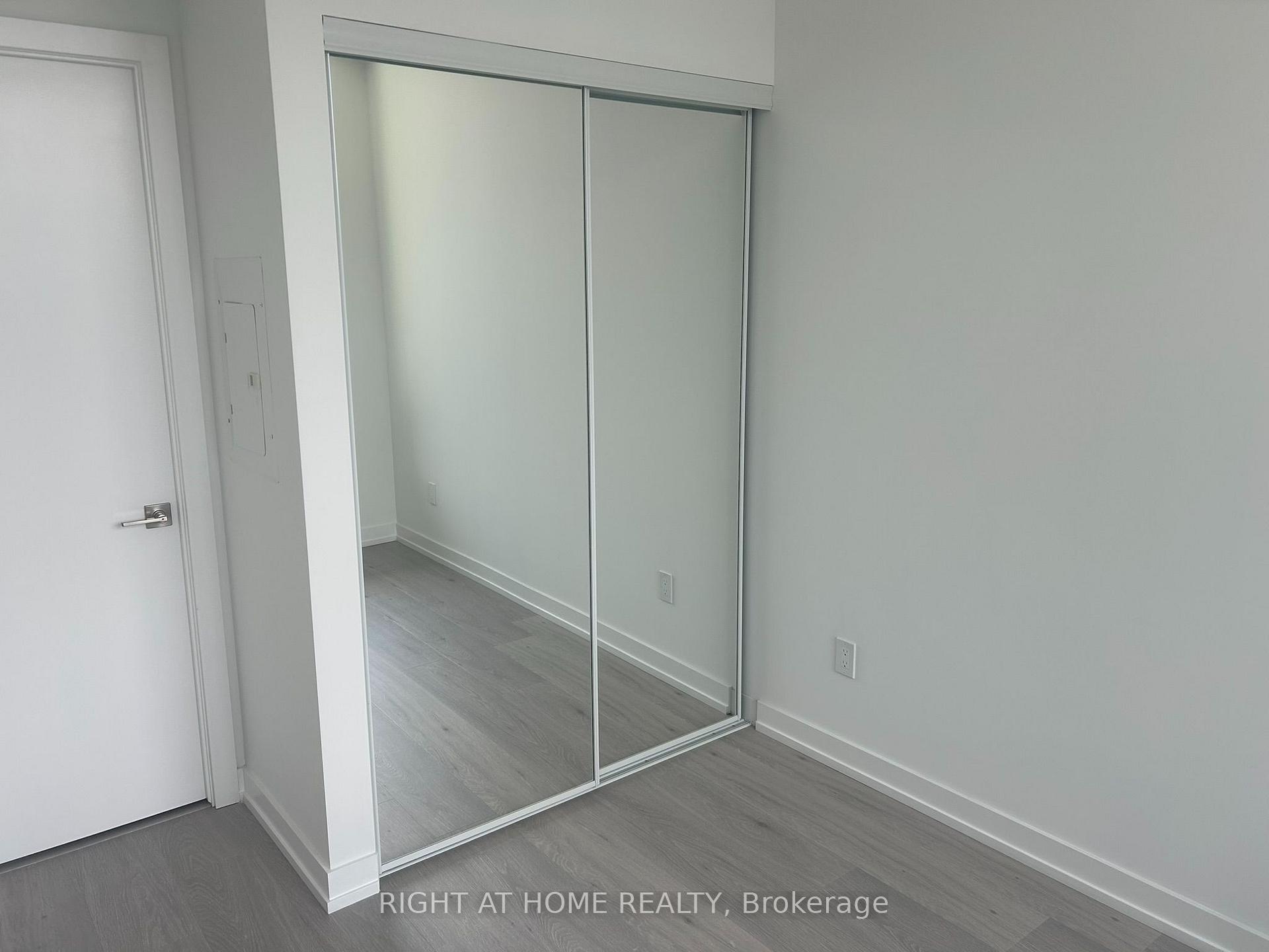 Photo 27 of Unit 641, 2501 Saw Whet Boulevard, Oakville, Glen Abbey — HOMEH