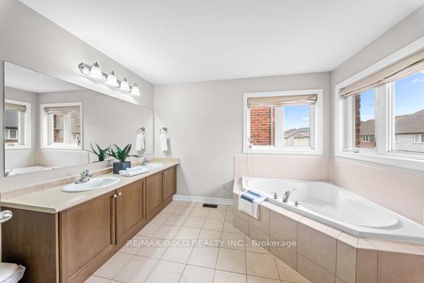 Photo 28 of 10 Rougebank Avenue, Caledon, Rural Caledon — HOMEH