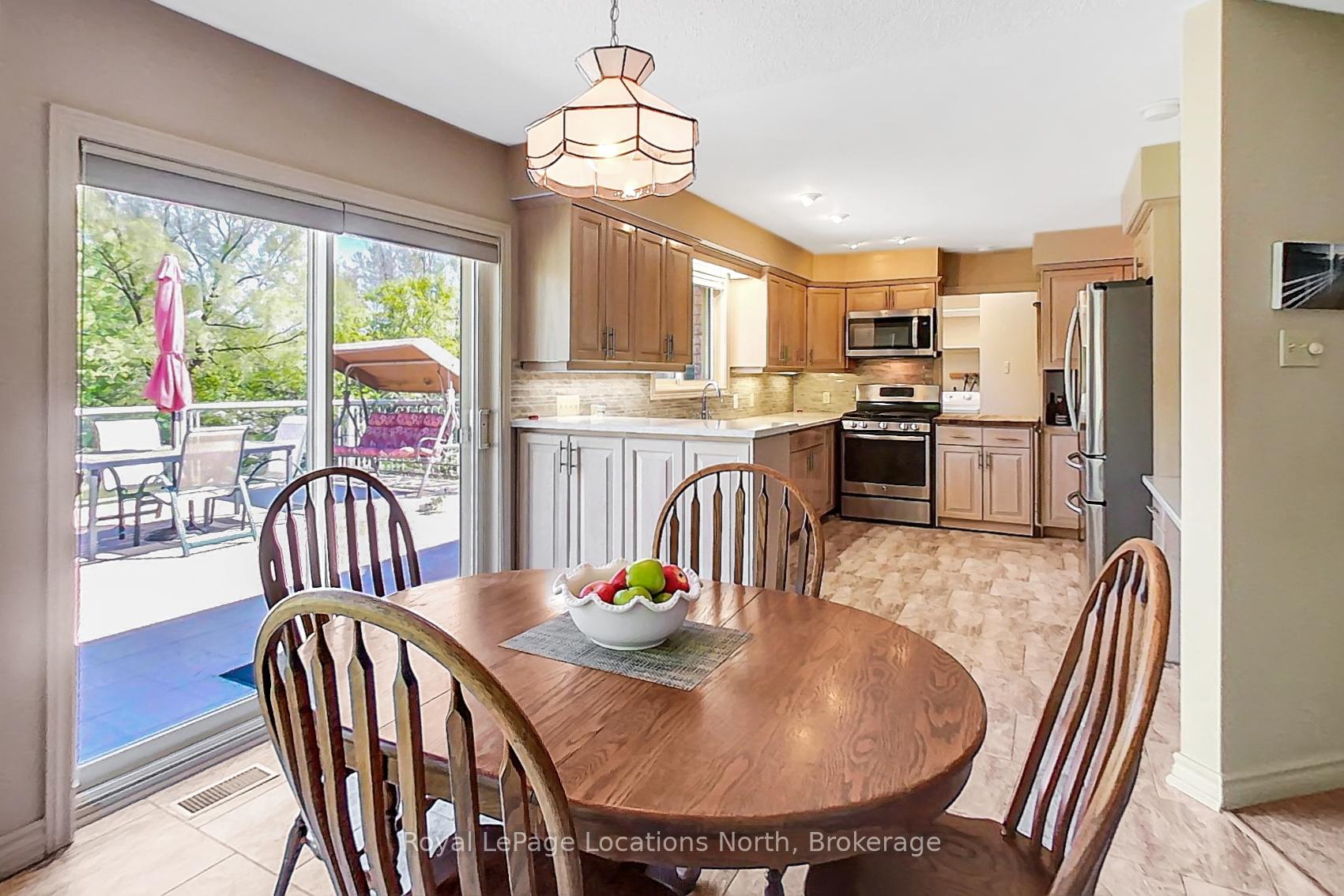 Photo 9 of 217 Dominion Drive, Clearview, Stayner — HOMEH