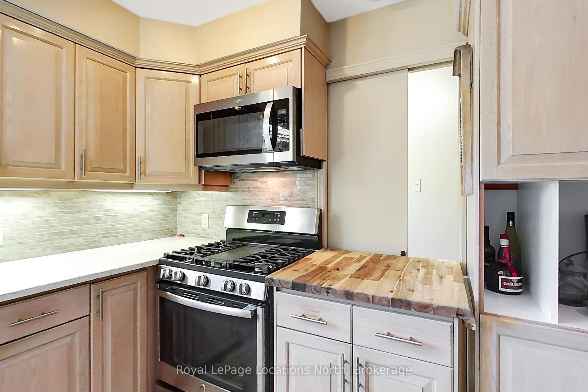Photo 11 of 217 Dominion Drive, Clearview, Stayner — HOMEH