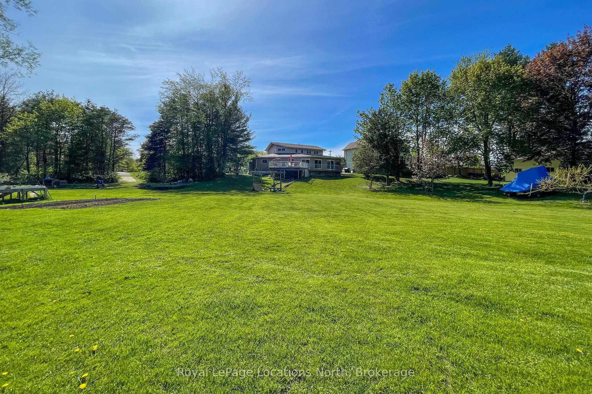 Photo 35 of 217 Dominion Drive, Clearview, Stayner — HOMEH