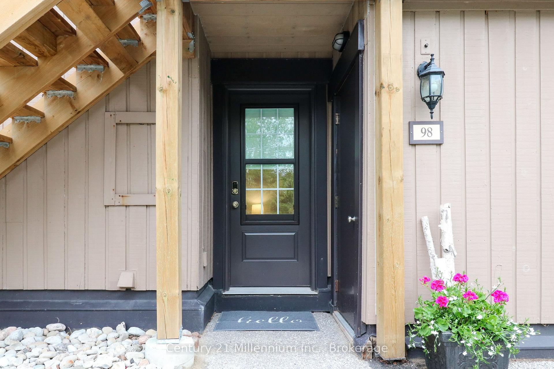 Photo 4 of Unit 98, 23 Dawson Drive, Collingwood — HOMEH