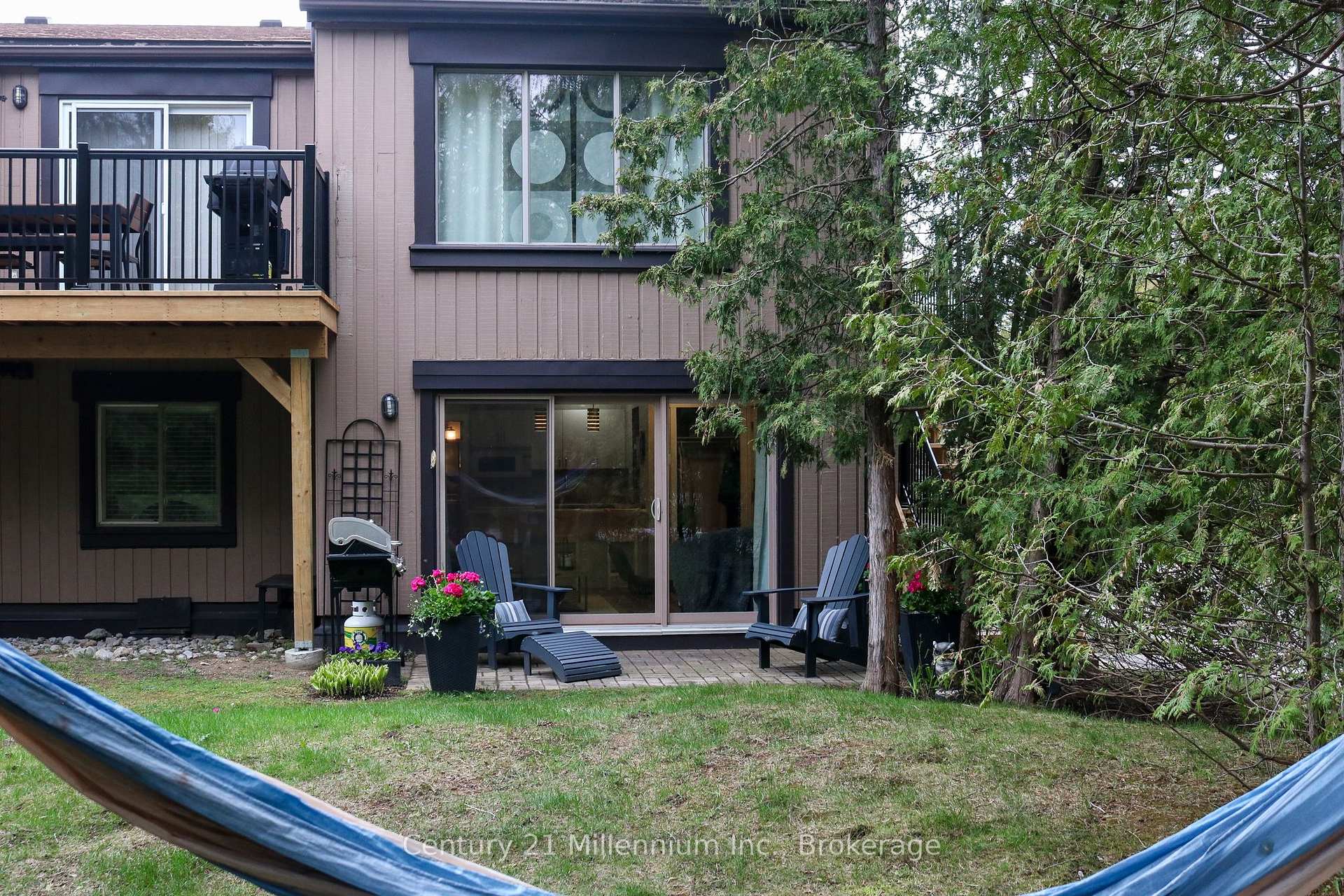 Photo 6 of Unit 98, 23 Dawson Drive, Collingwood — HOMEH