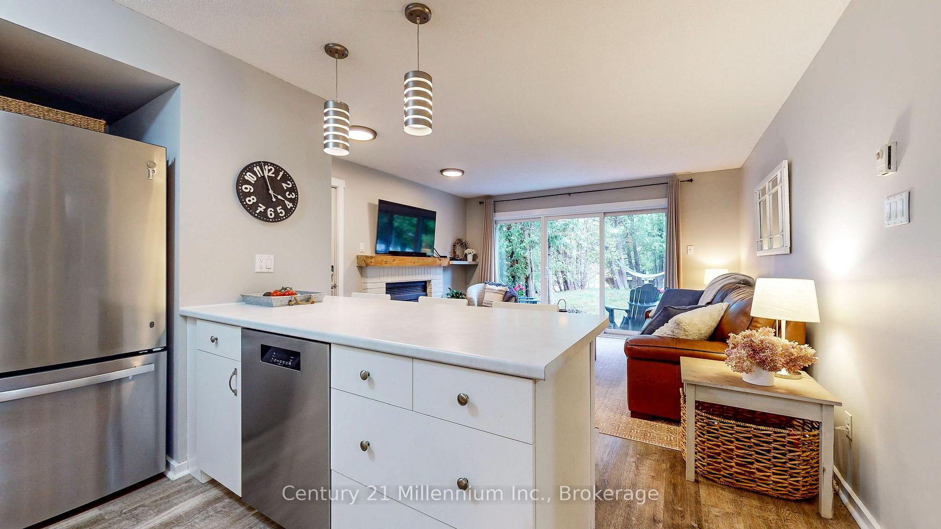 Photo 19 of Unit 98, 23 Dawson Drive, Collingwood — HOMEH