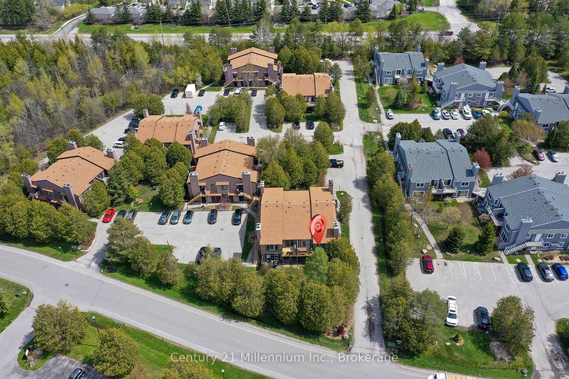 Photo 44 of Unit 98, 23 Dawson Drive, Collingwood — HOMEH