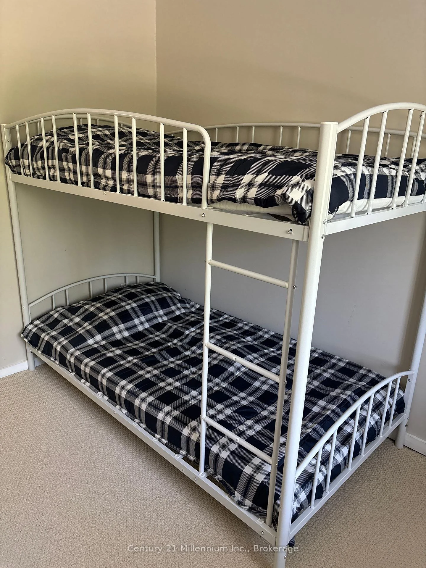Photo 35 of Unit 98, 23 Dawson Drive, Collingwood — HOMEH