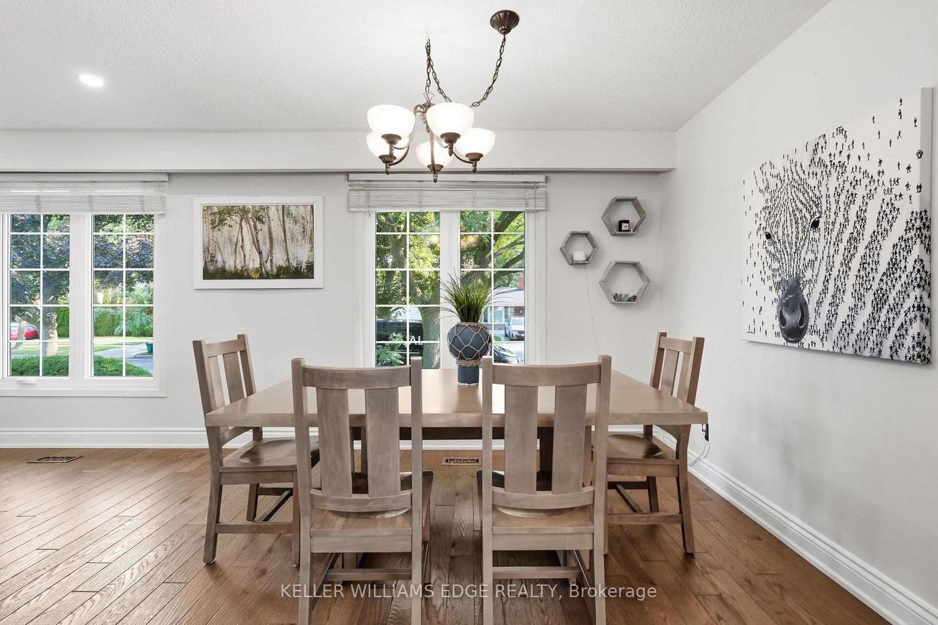 Photo 14 of 596 Louise Drive, Burlington, Shoreacres — HOMEH