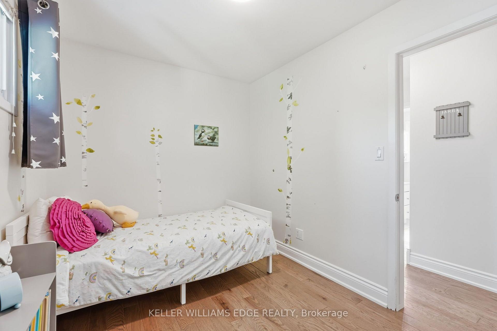 Photo 26 of 596 Louise Drive, Burlington, Shoreacres — HOMEH