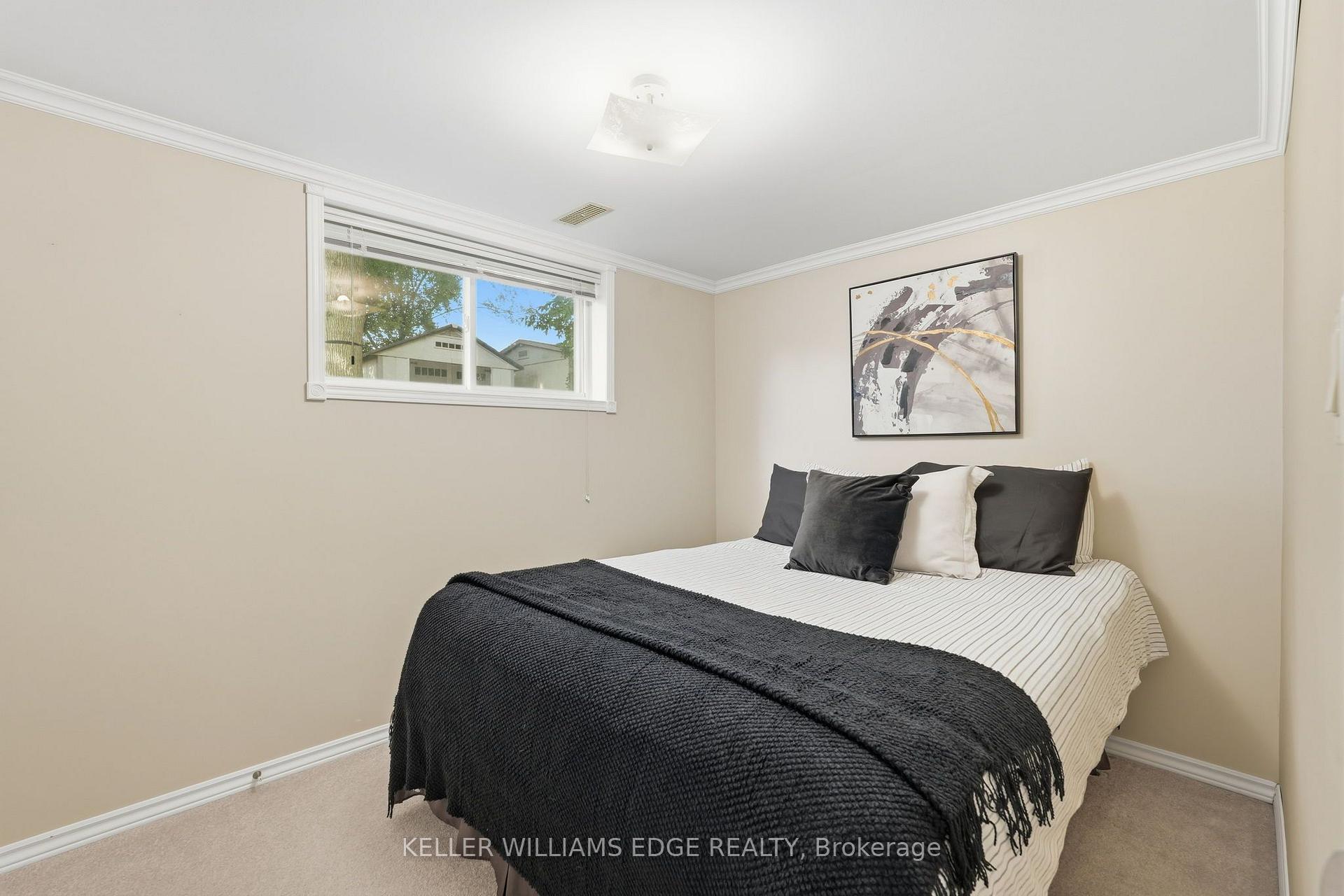 Photo 40 of 596 Louise Drive, Burlington, Shoreacres — HOMEH