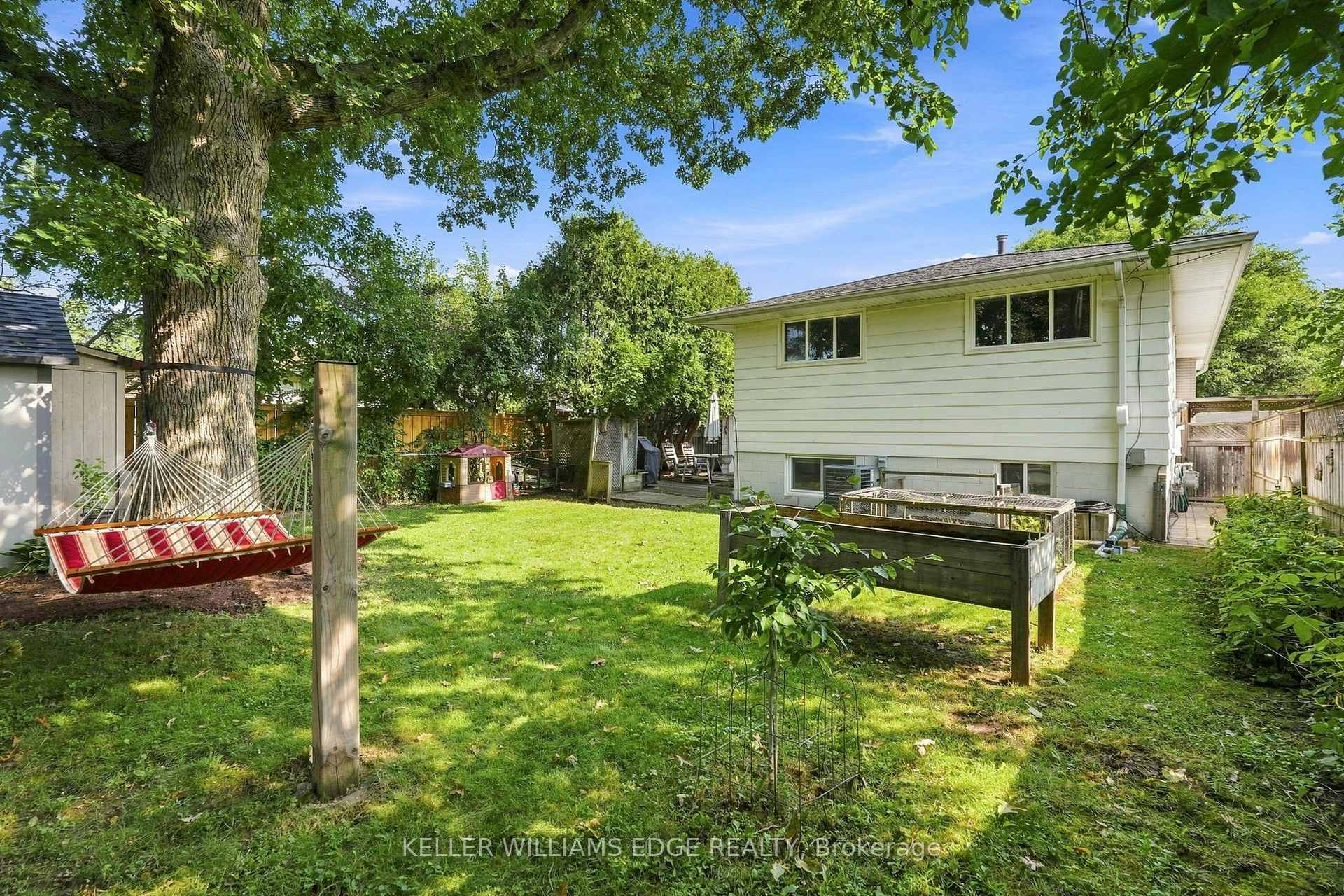 Photo 48 of 596 Louise Drive, Burlington, Shoreacres — HOMEH