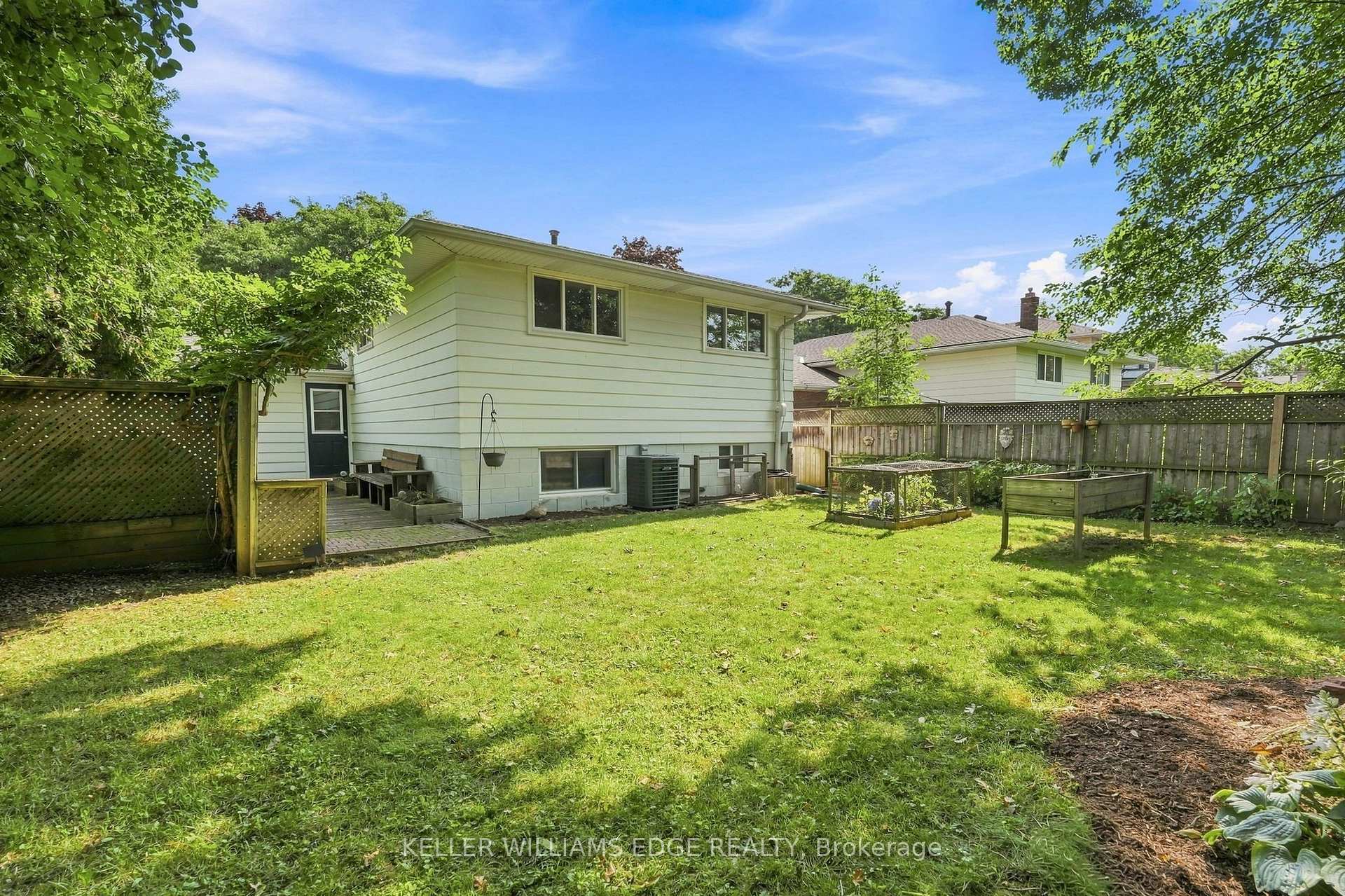 Photo 49 of 596 Louise Drive, Burlington, Shoreacres — HOMEH