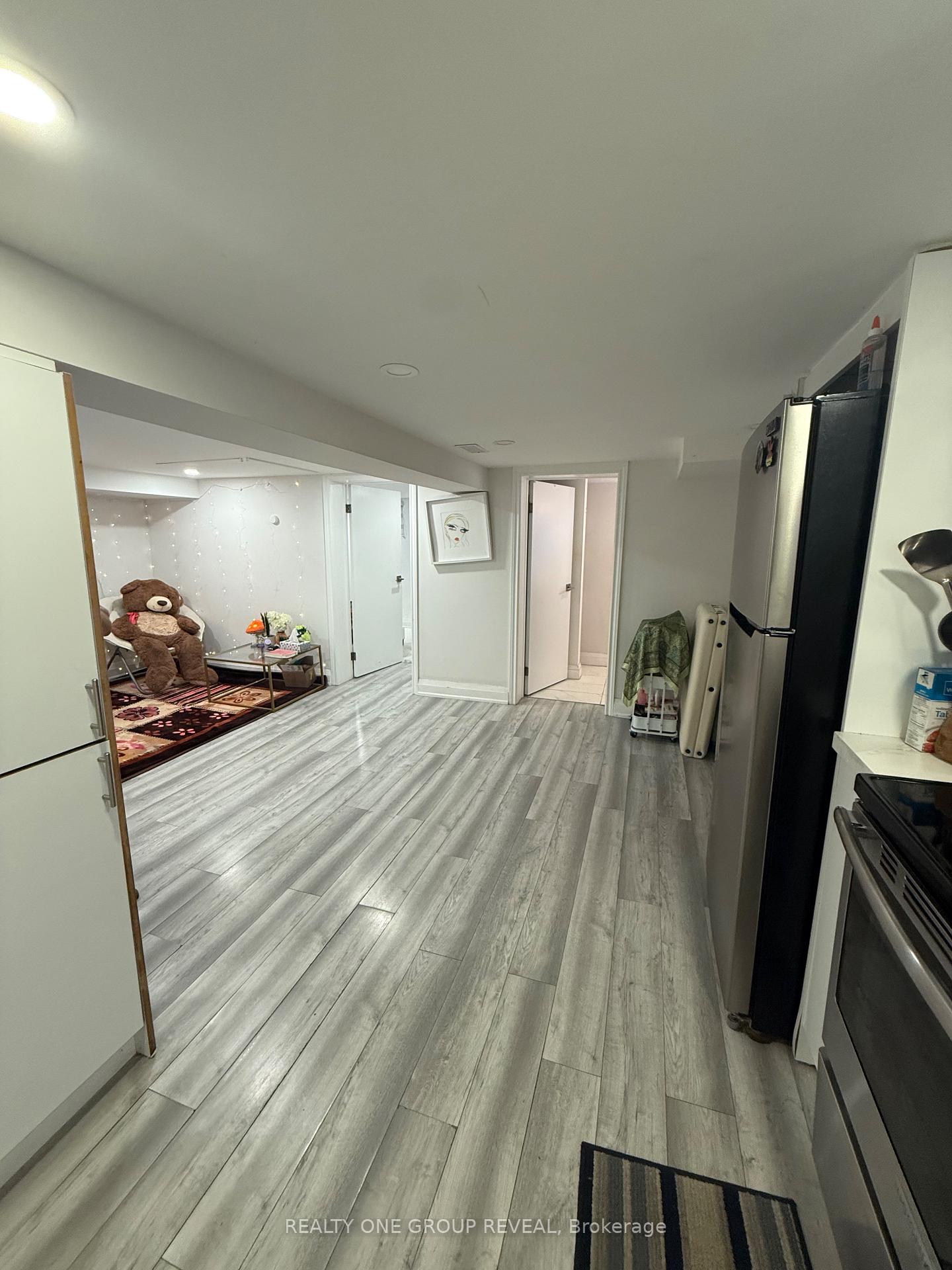 Photo 5 of 161 Coleridge Avenue, Toronto, Woodbine-Lumsden — HOMEH