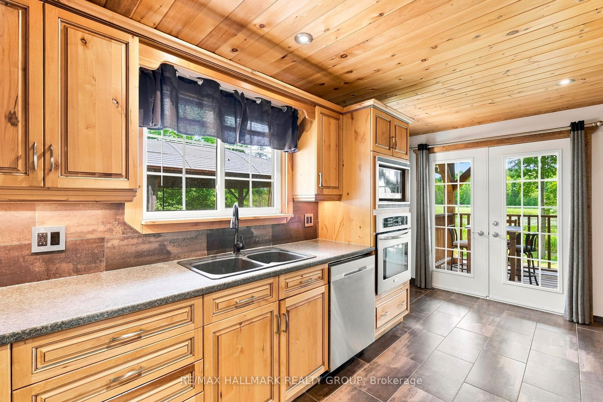 Photo 17 of 261 Lacourse Lane, Lanark Highlands, Lanark Highlands (Darling) Twp — HOMEH