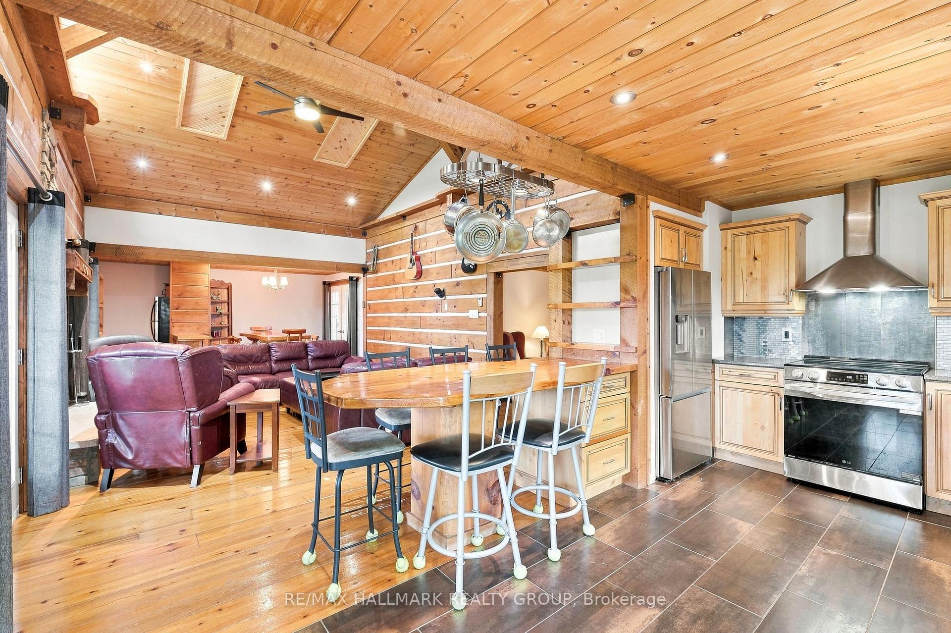 Photo 18 of 261 Lacourse Lane, Lanark Highlands, Lanark Highlands (Darling) Twp — HOMEH