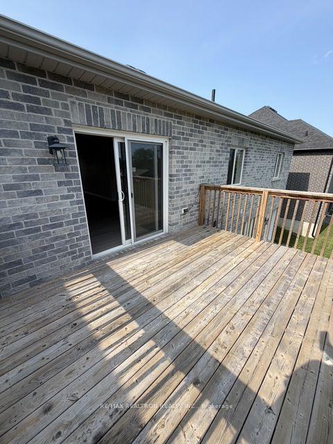Photo 8 of 30 Gardiner Street, Belleville, Thurlow Ward — HOMEH