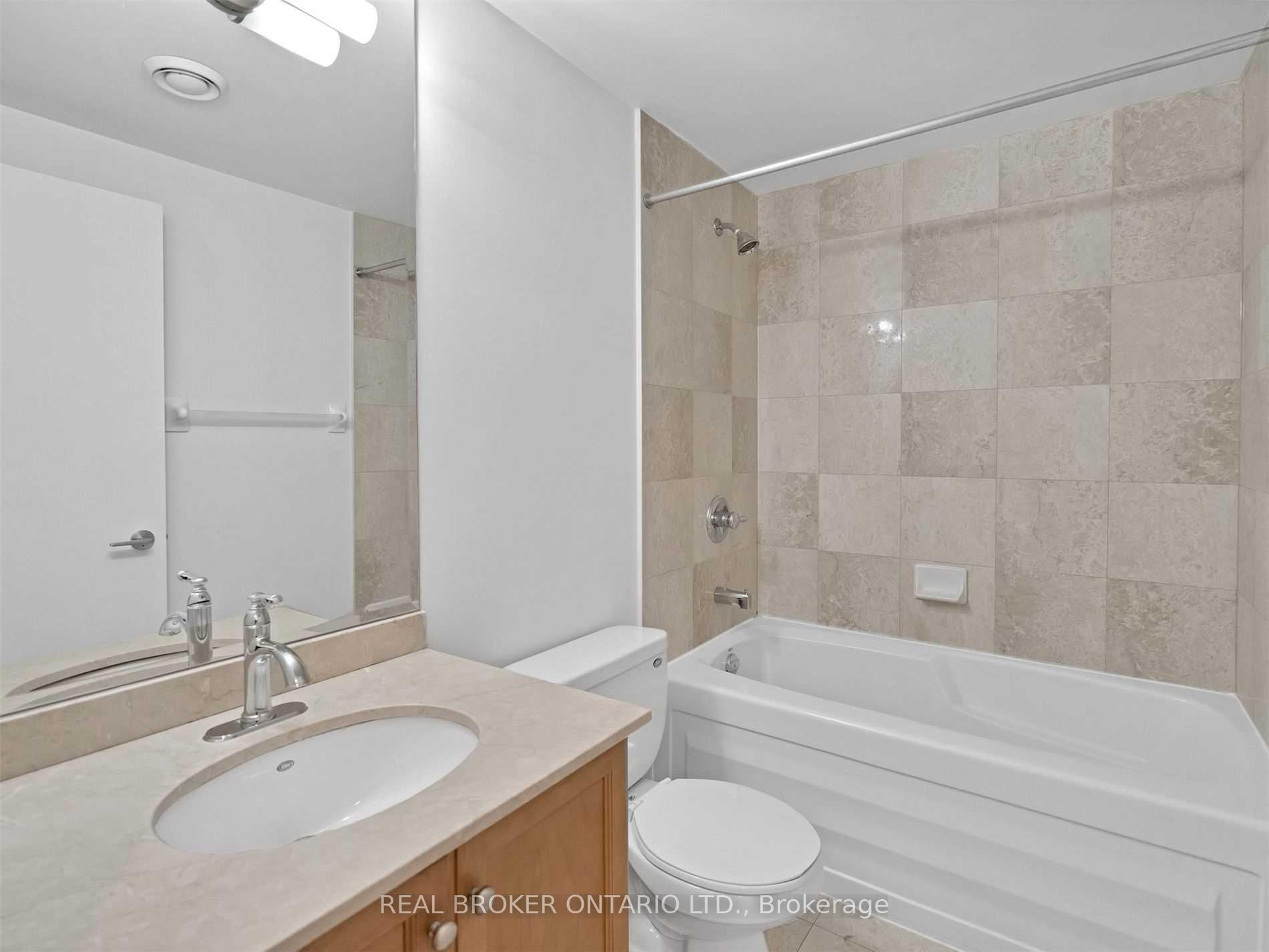 Photo 17 of Unit 413, 438 King Street W, Toronto, Waterfront Communities — HOMEH