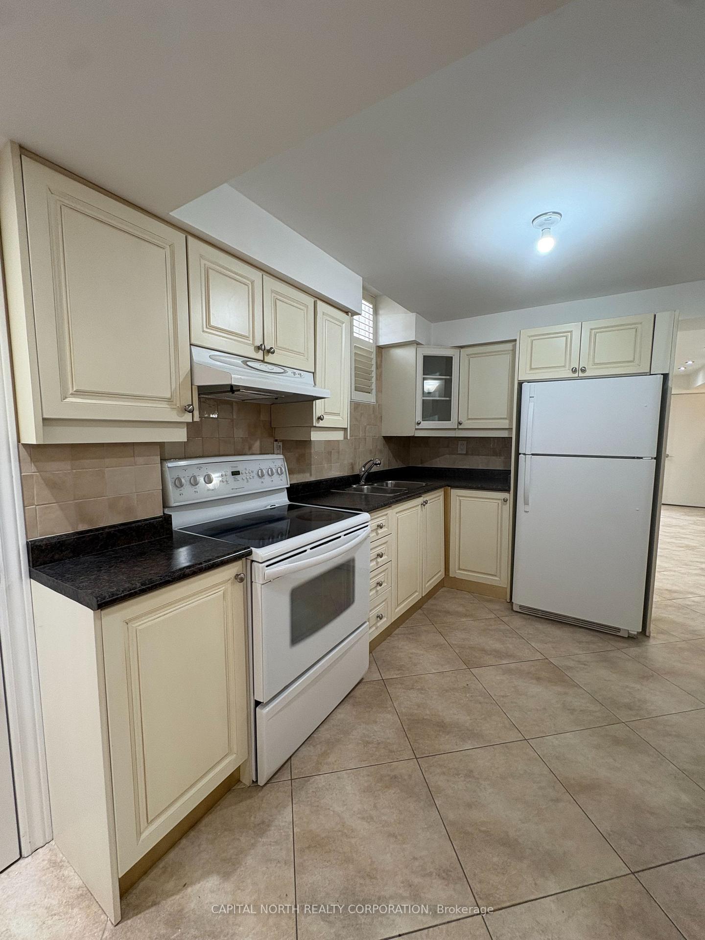 Photo 7 of 59 Dybal Street, Vaughan, Vellore Village — HOMEH