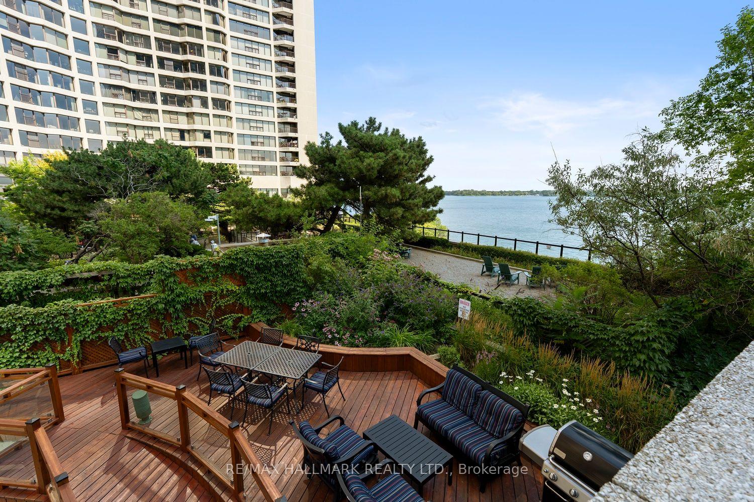 Photo 20 of Unit 504, 77 Harbour Square, Toronto, Waterfront Communities — HOMEH