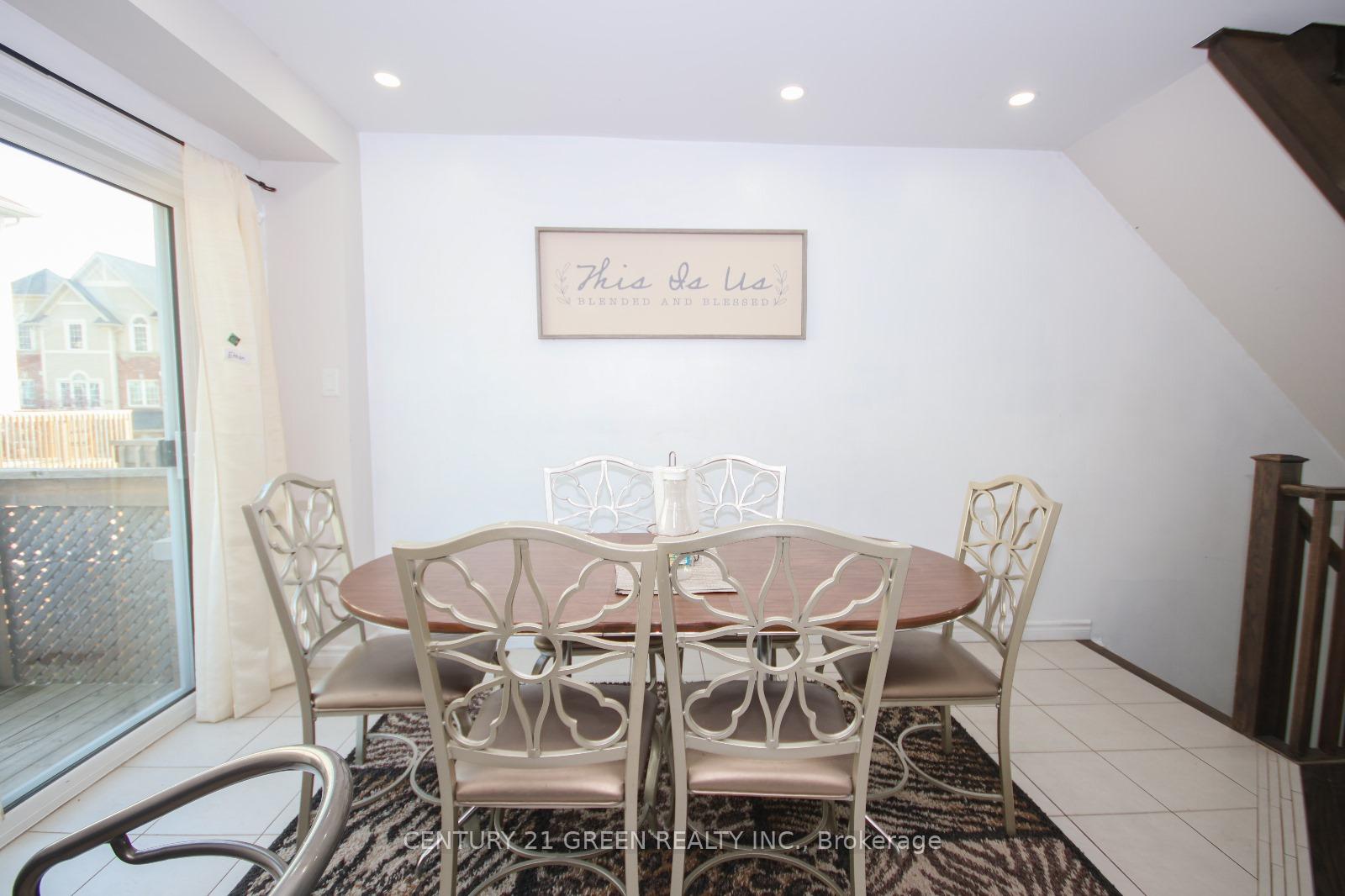 Photo 19 of 19 England Terrace, Hamilton, Stoney Creek Mountain — HOMEH