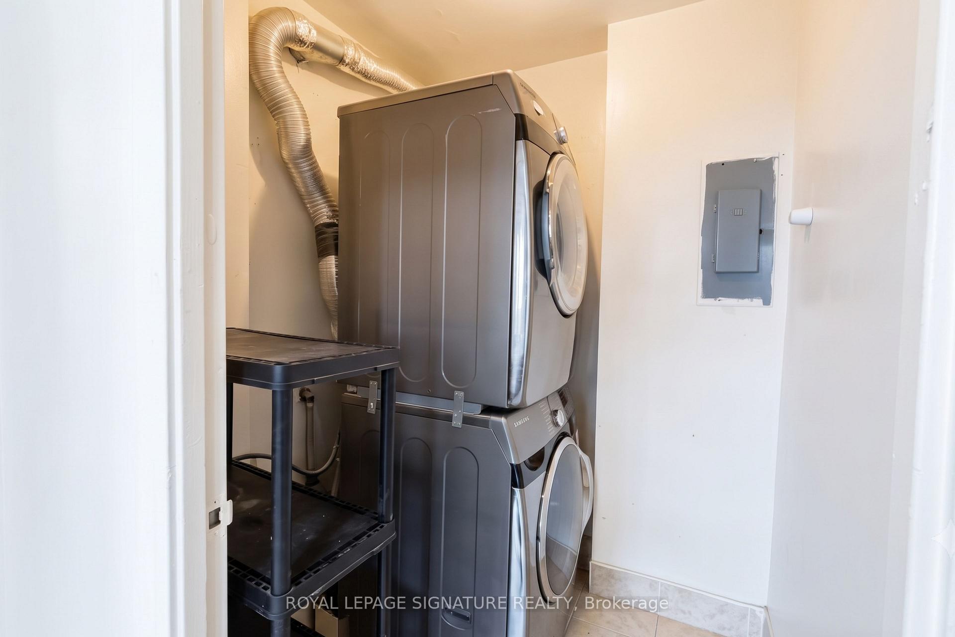 Photo 8 of Unit 1008, 340 Dixon Road, Etobicoke, Kingsview Village-The Westway — HOMEH