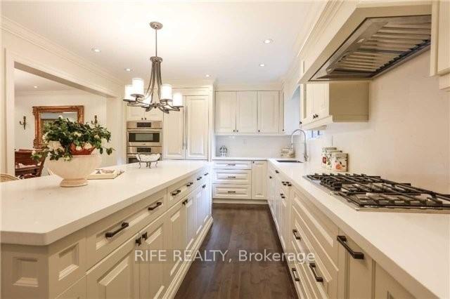 Photo 6 of 9 Gatehead Road, North York, Bayview Village — HOMEH