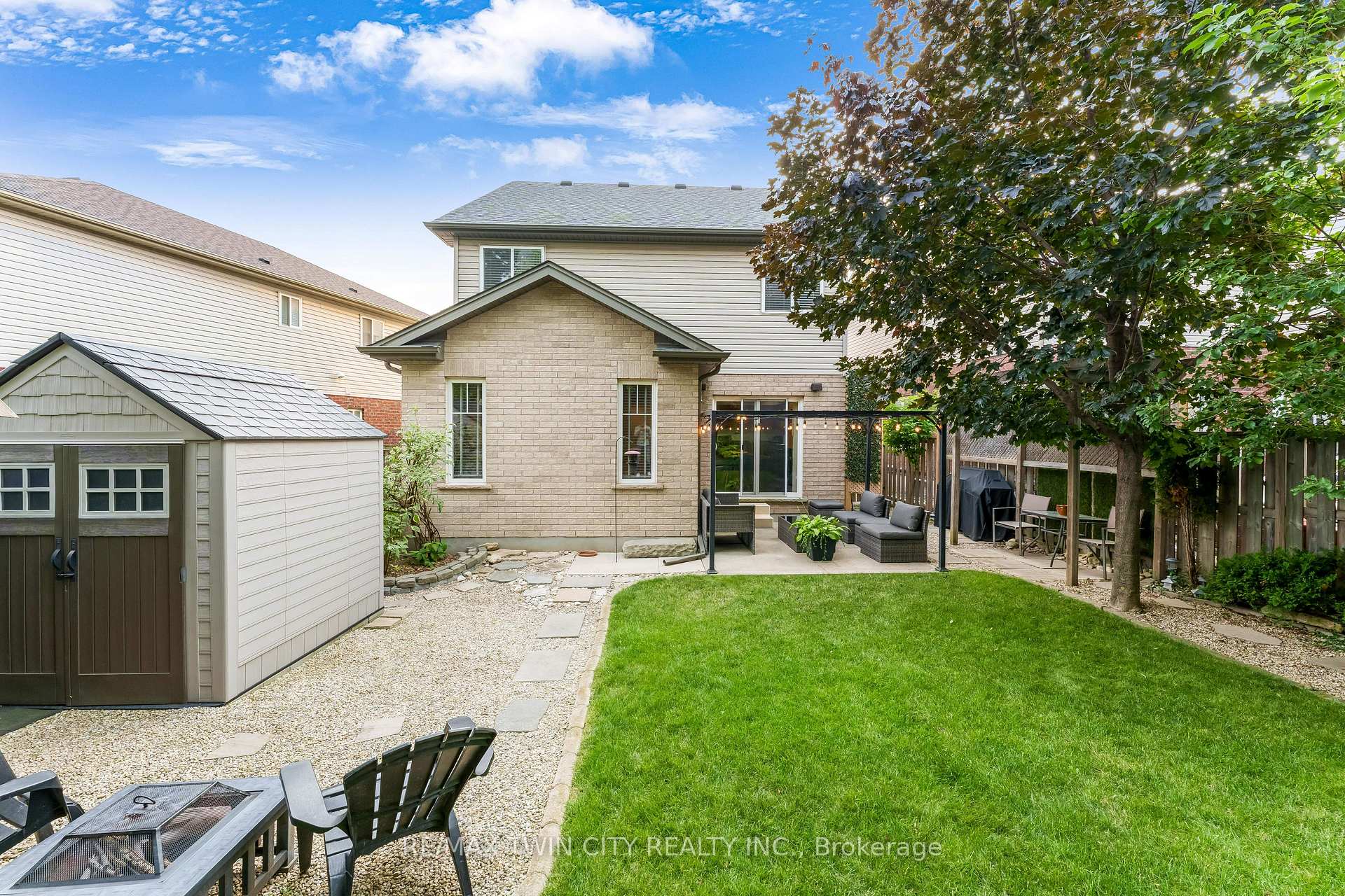 Photo 36 of 143 Riehm Street, Kitchener, Laurentian Hills/Country Hills W — HOMEH