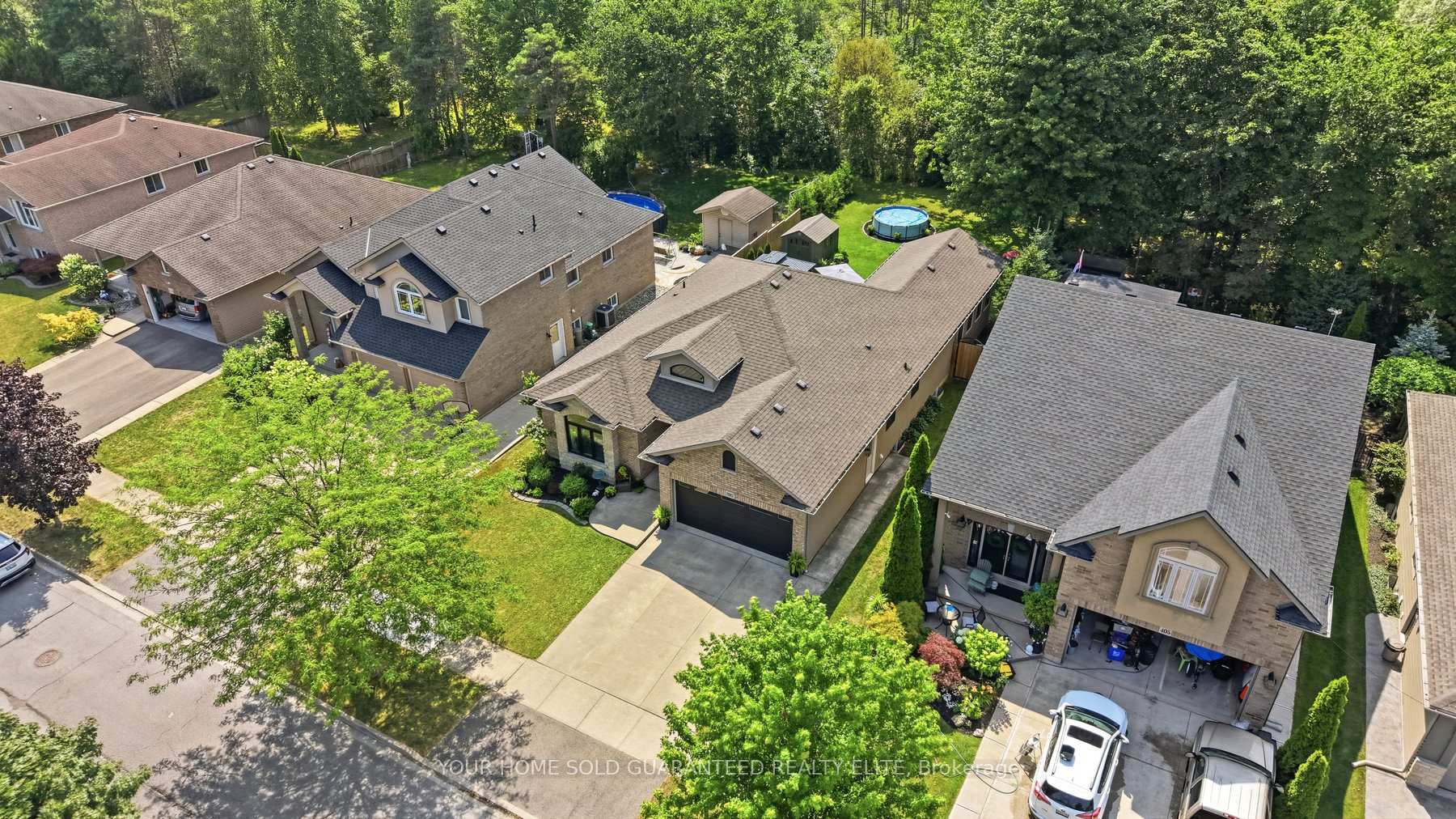 Photo 2 of 395 Foxtail Avenue, Welland, West Welland — HOMEH