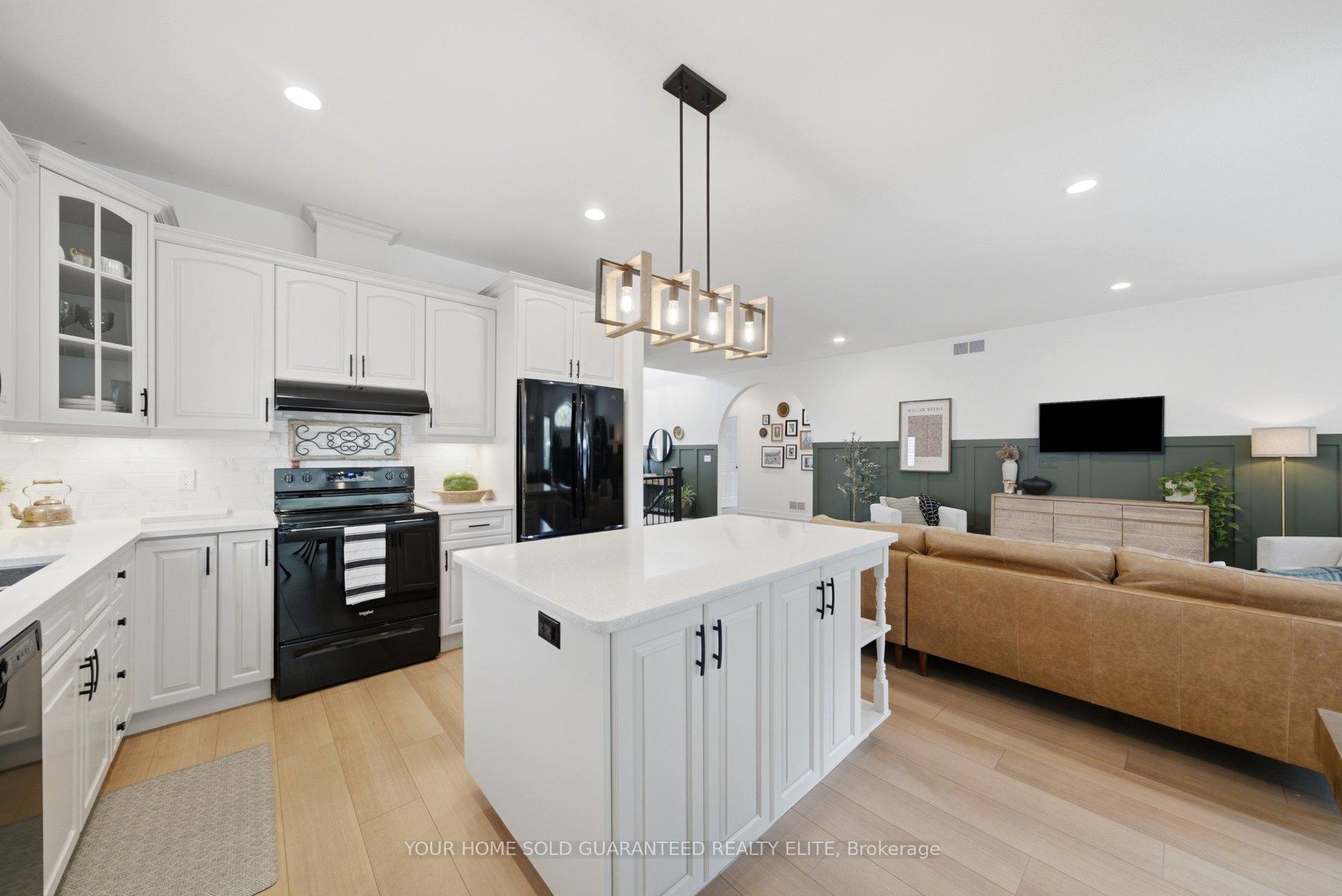 Photo 12 of 395 Foxtail Avenue, Welland, West Welland — HOMEH
