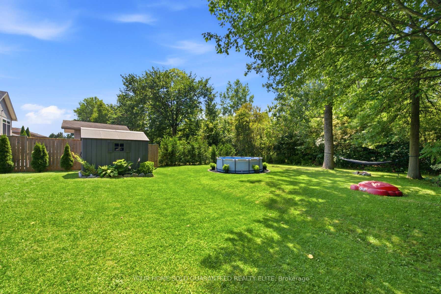 Photo 35 of 395 Foxtail Avenue, Welland, West Welland — HOMEH