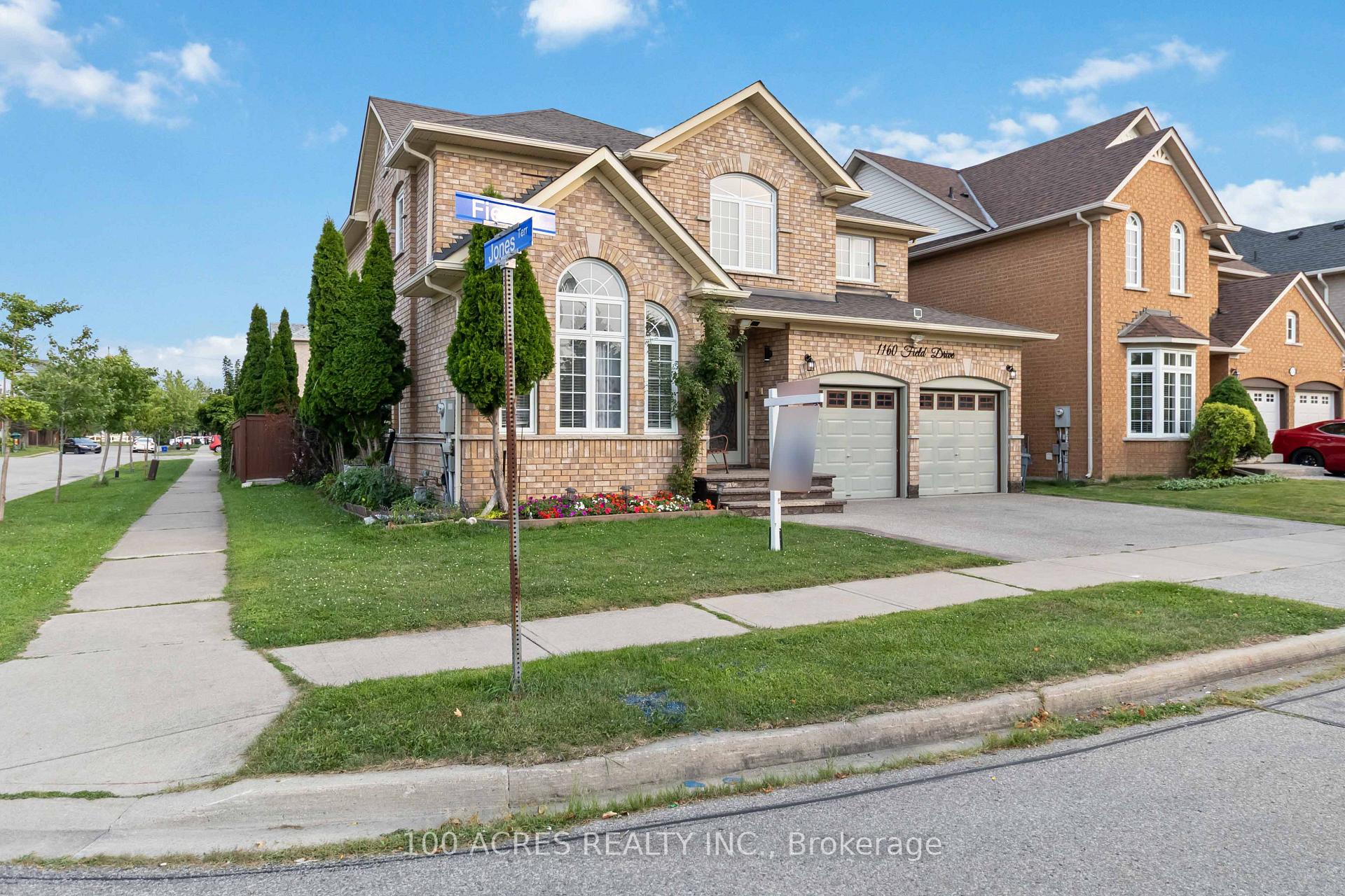 Photo 2 of 1160 Field Drive, Milton, Clarke — HOMEH