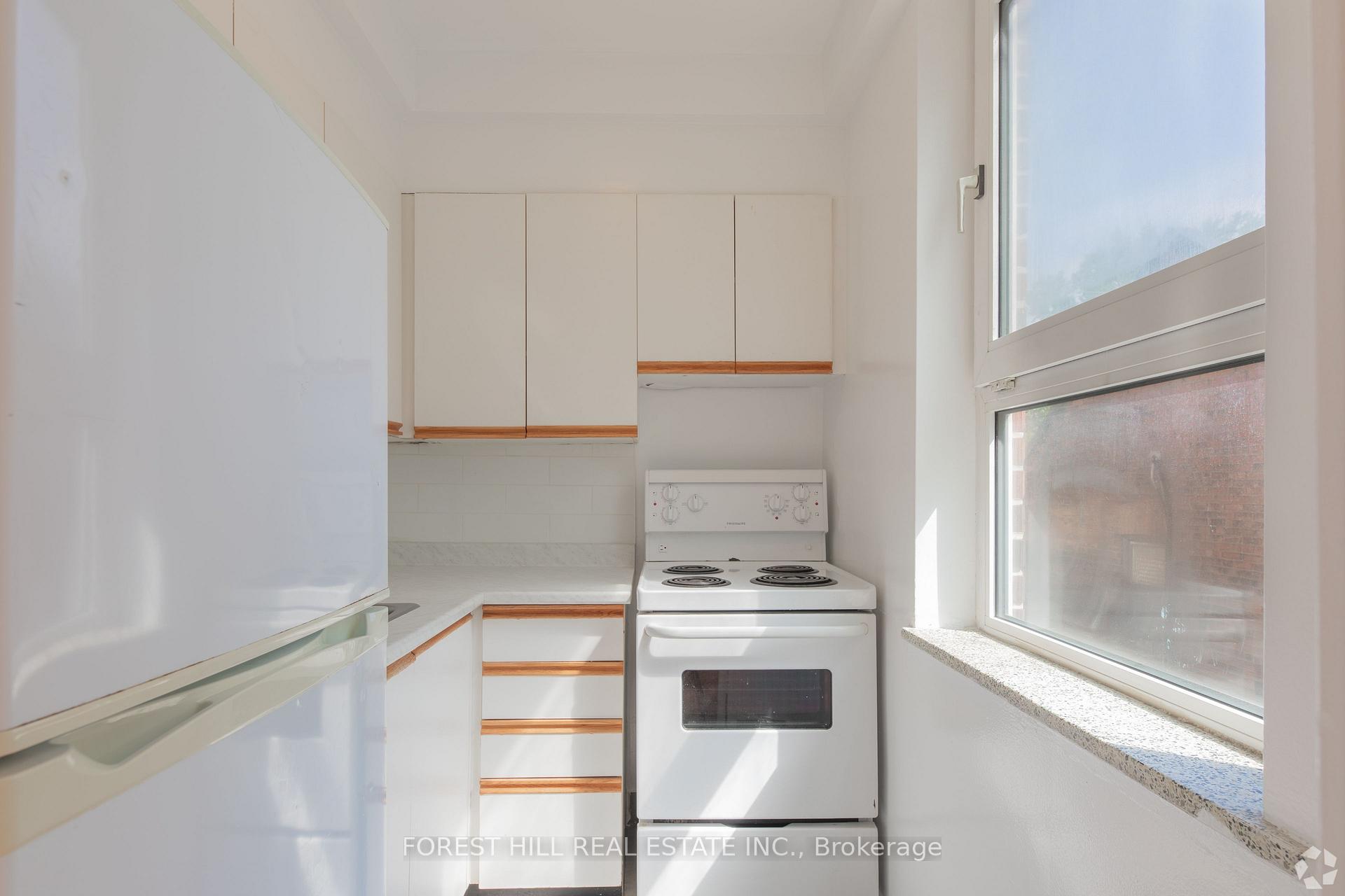 Photo 10 of Unit 507, 291 Avenue Road, Toronto, Yonge-St. Clair — HOMEH