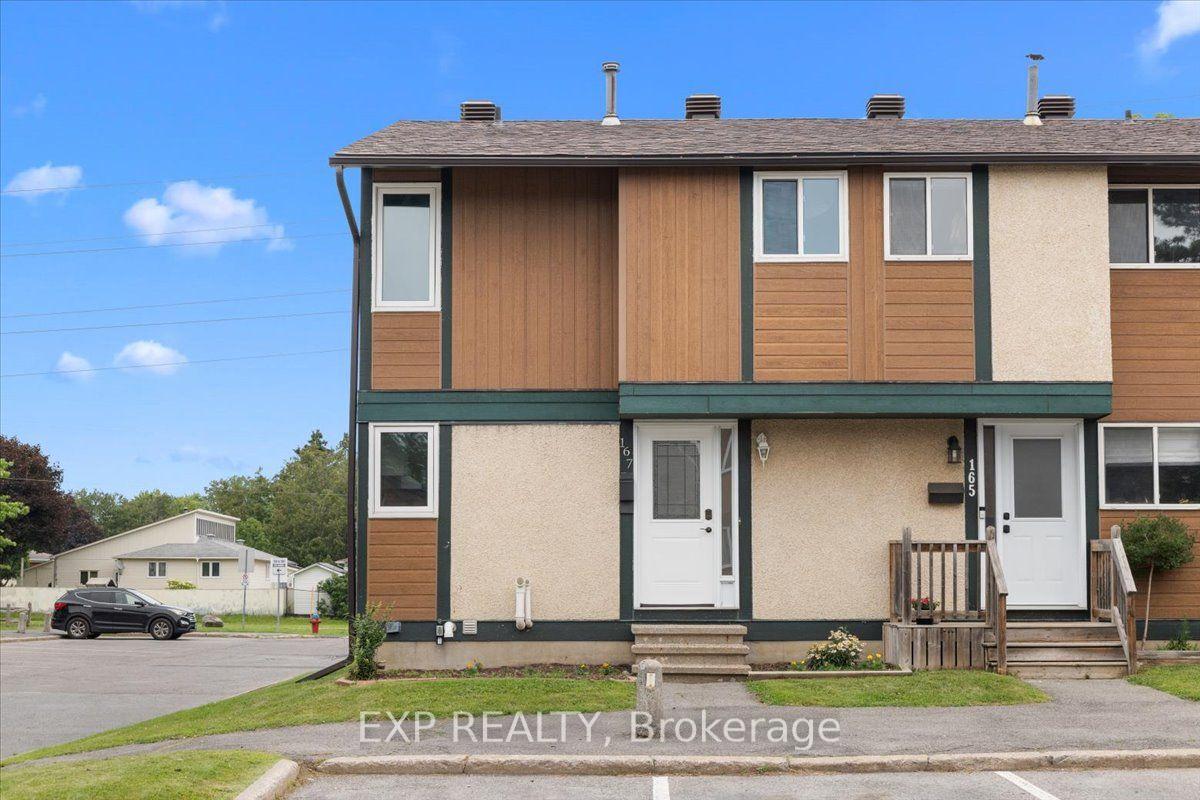 Photo 4 of Unit 167, 1449 Ridgebrook Drive, Ottawa, Pineview — HOMEH