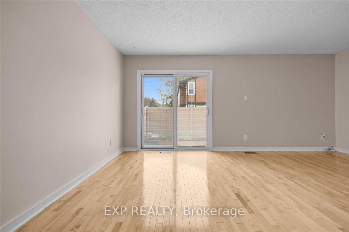 Photo 20 of Unit 167, 1449 Ridgebrook Drive, Ottawa, Pineview — HOMEH