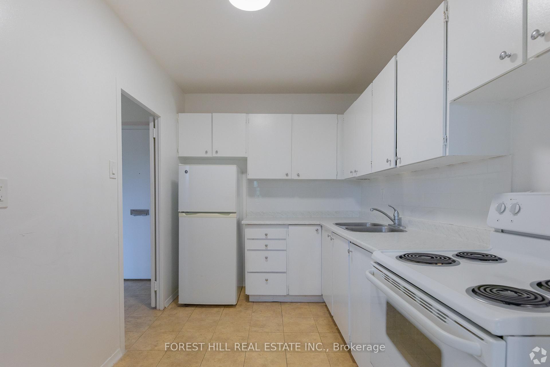 Photo 12 of Unit 301, 32 Clayland Drive, North York, Parkwoods-Donalda — HOMEH