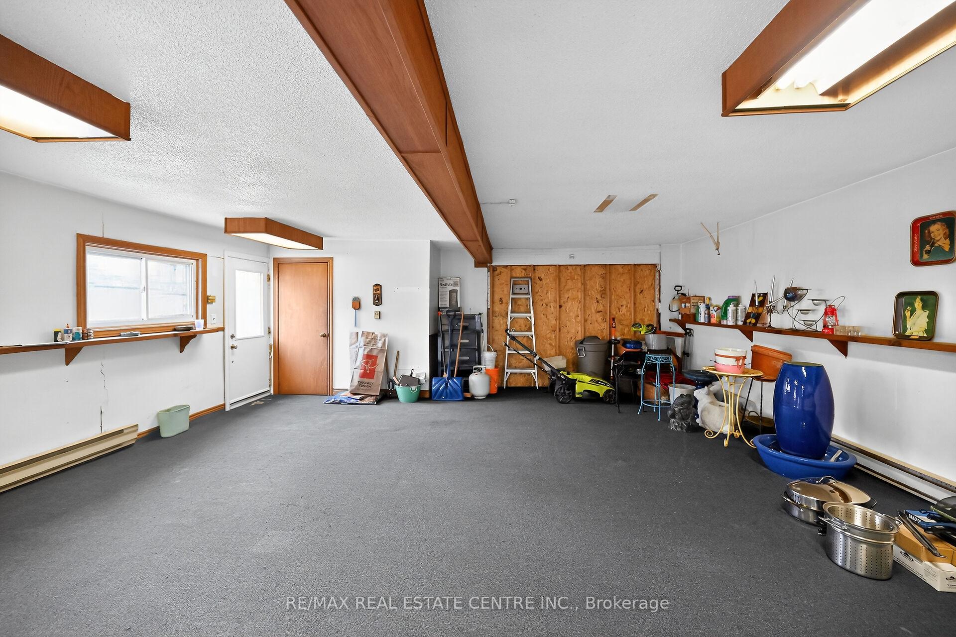 Photo 41 of 3 Second Street S, Hamilton, Stoney Creek — HOMEH