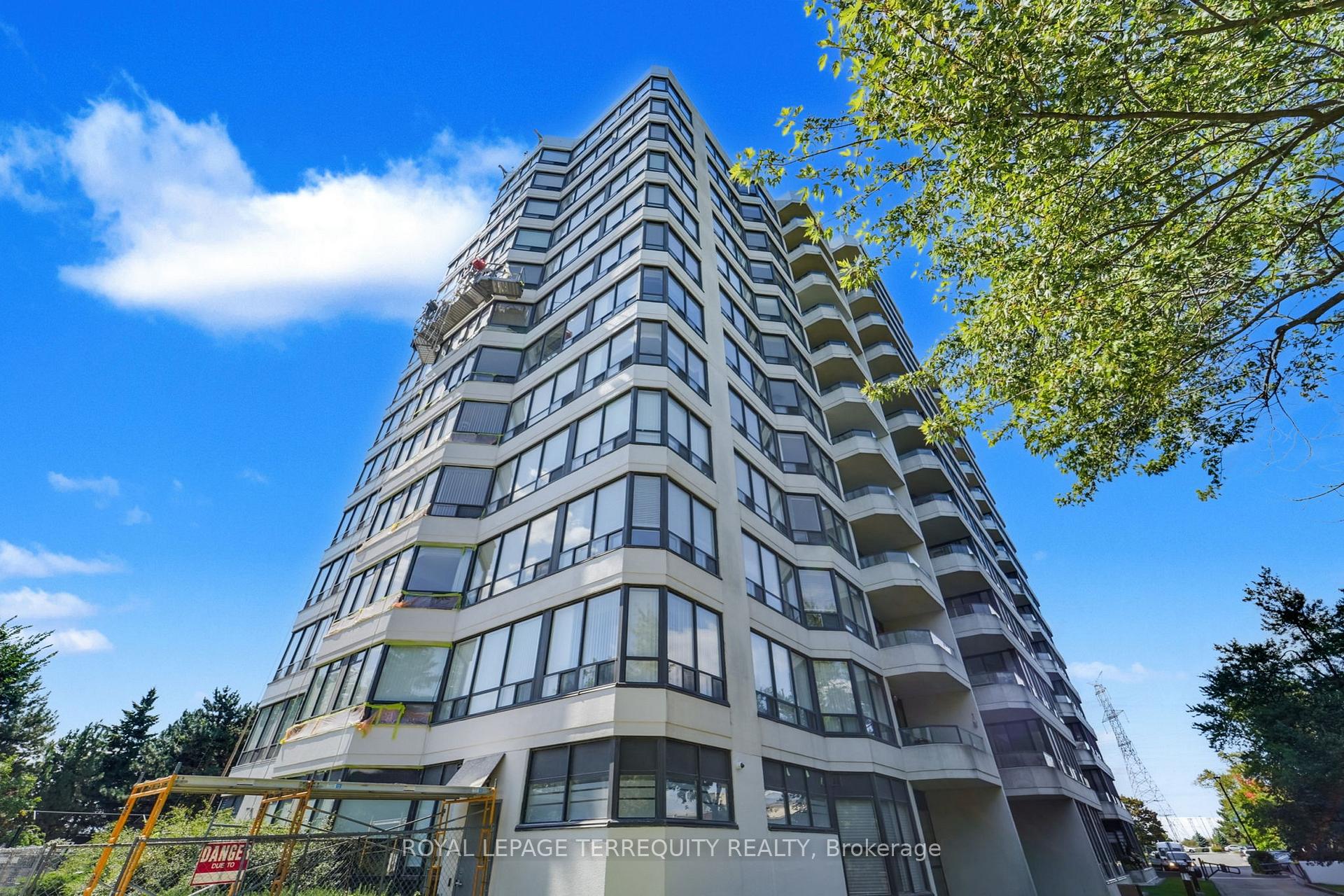 Photo 2 of Unit 1107, 8501 Bayview Avenue, Richmond Hill, Doncrest — HOMEH