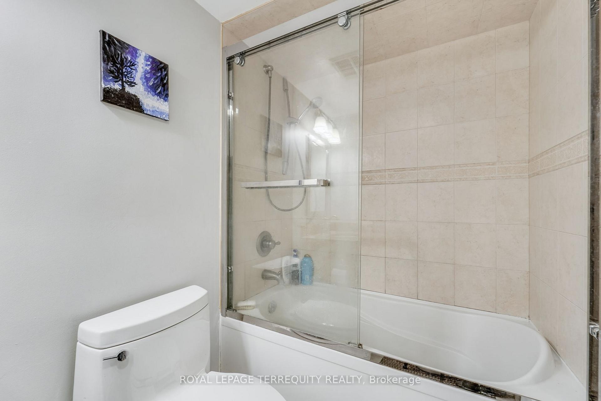 Photo 26 of Unit 1107, 8501 Bayview Avenue, Richmond Hill, Doncrest — HOMEH