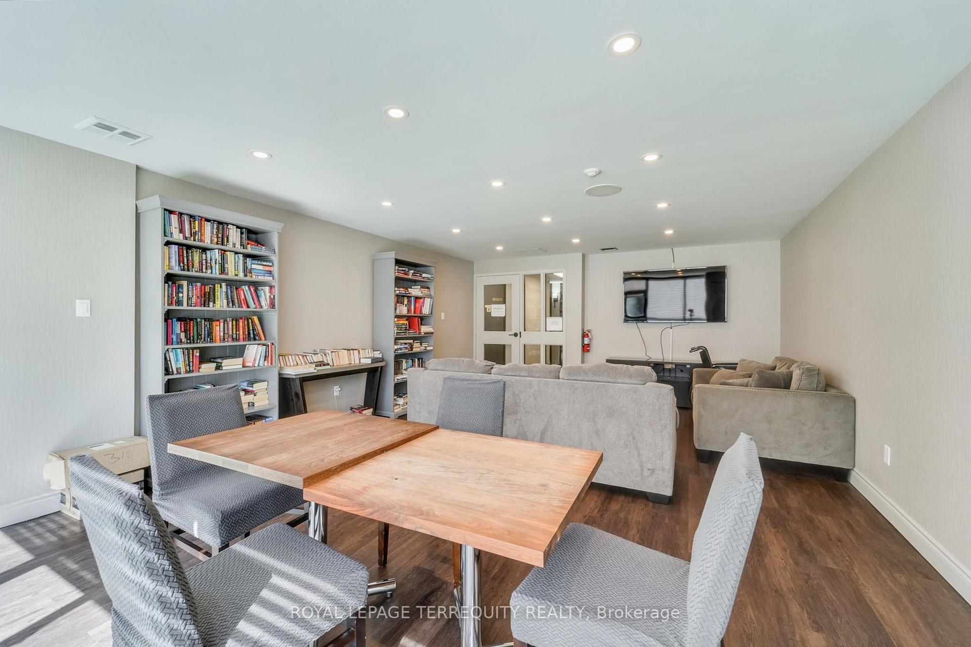 Photo 35 of Unit 1107, 8501 Bayview Avenue, Richmond Hill, Doncrest — HOMEH