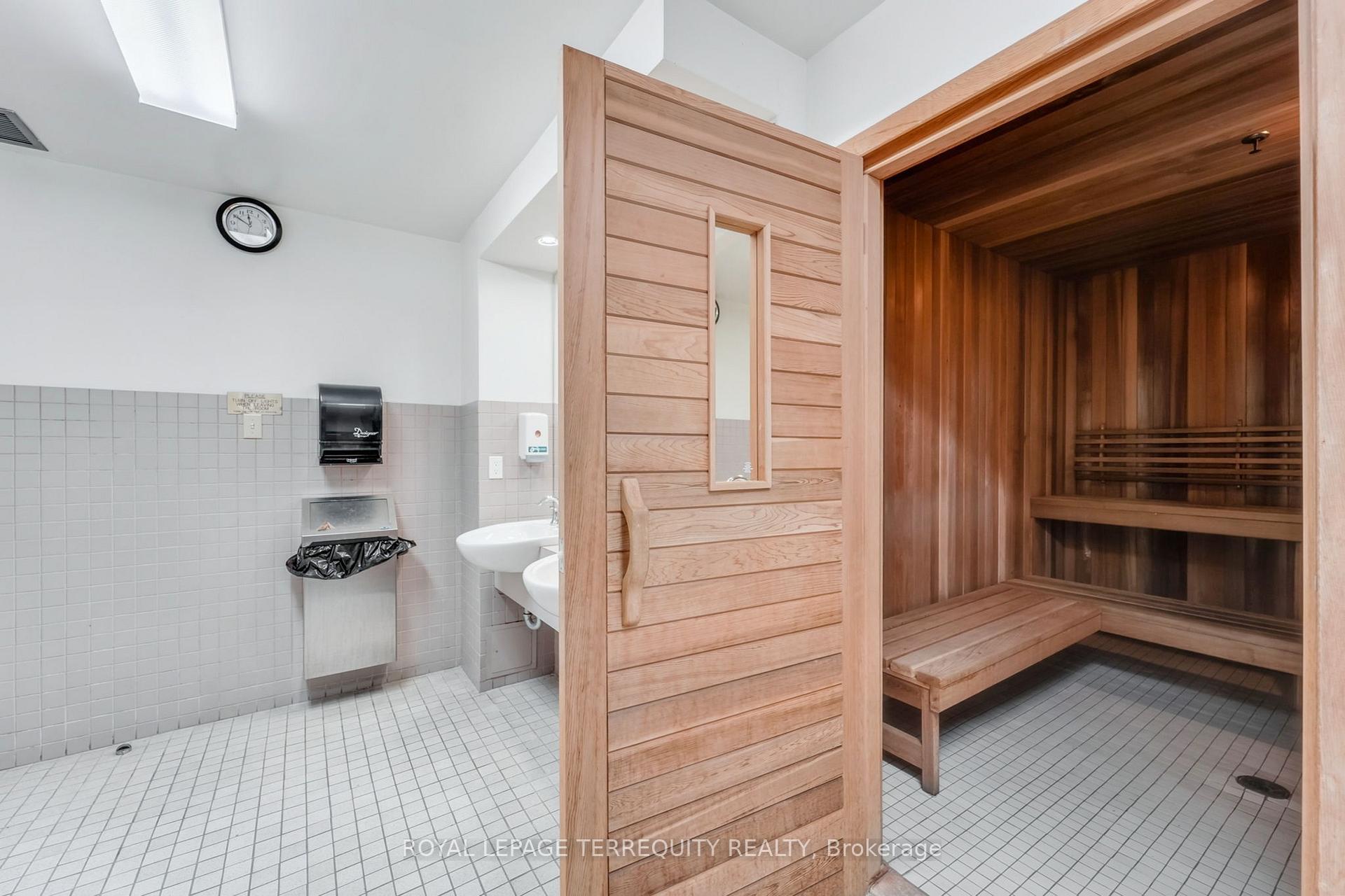 Photo 36 of Unit 1107, 8501 Bayview Avenue, Richmond Hill, Doncrest — HOMEH