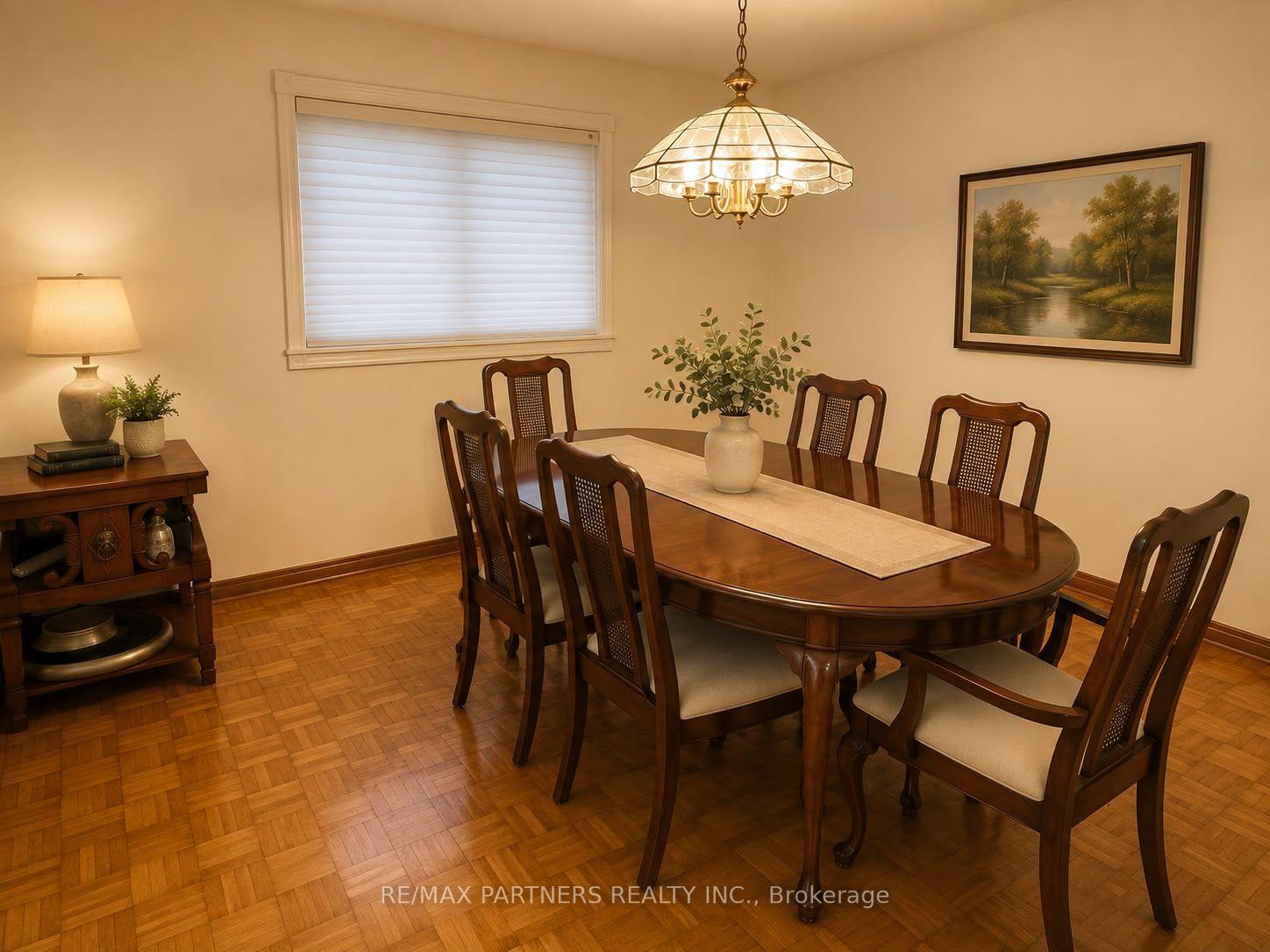 Photo 8 of 2 Glenhurst Road, Richmond Hill, Doncrest — HOMEH