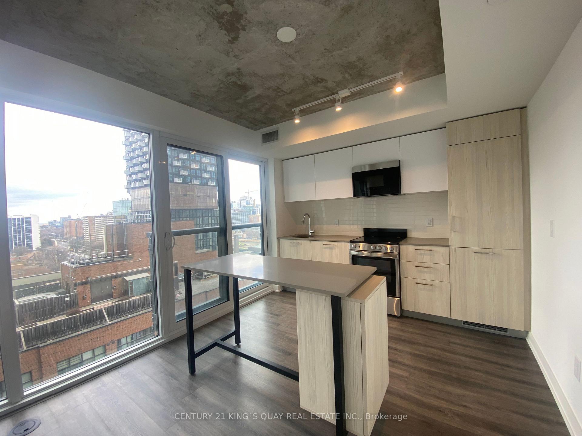 Photo 4 of Unit 1309, 65 Mutual Street, Toronto, Church-Yonge Corridor — HOMEH